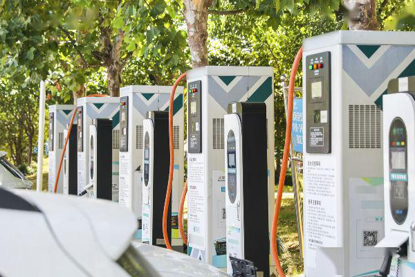 英國出臺電動汽車智能充電樁法規